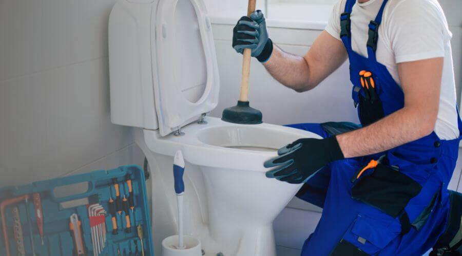 Professional septic pumping service in Dover, OK